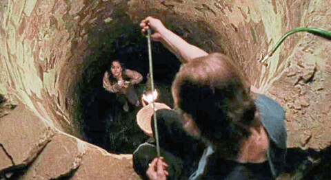 Still The Silence of the Lambs, Brooke Smith in the pitt >> Credit Orion Pictures, Strong Heart, A Luta Continua